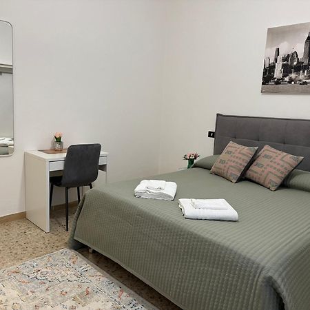 The Galaxy House Hotel Pisa Exterior photo